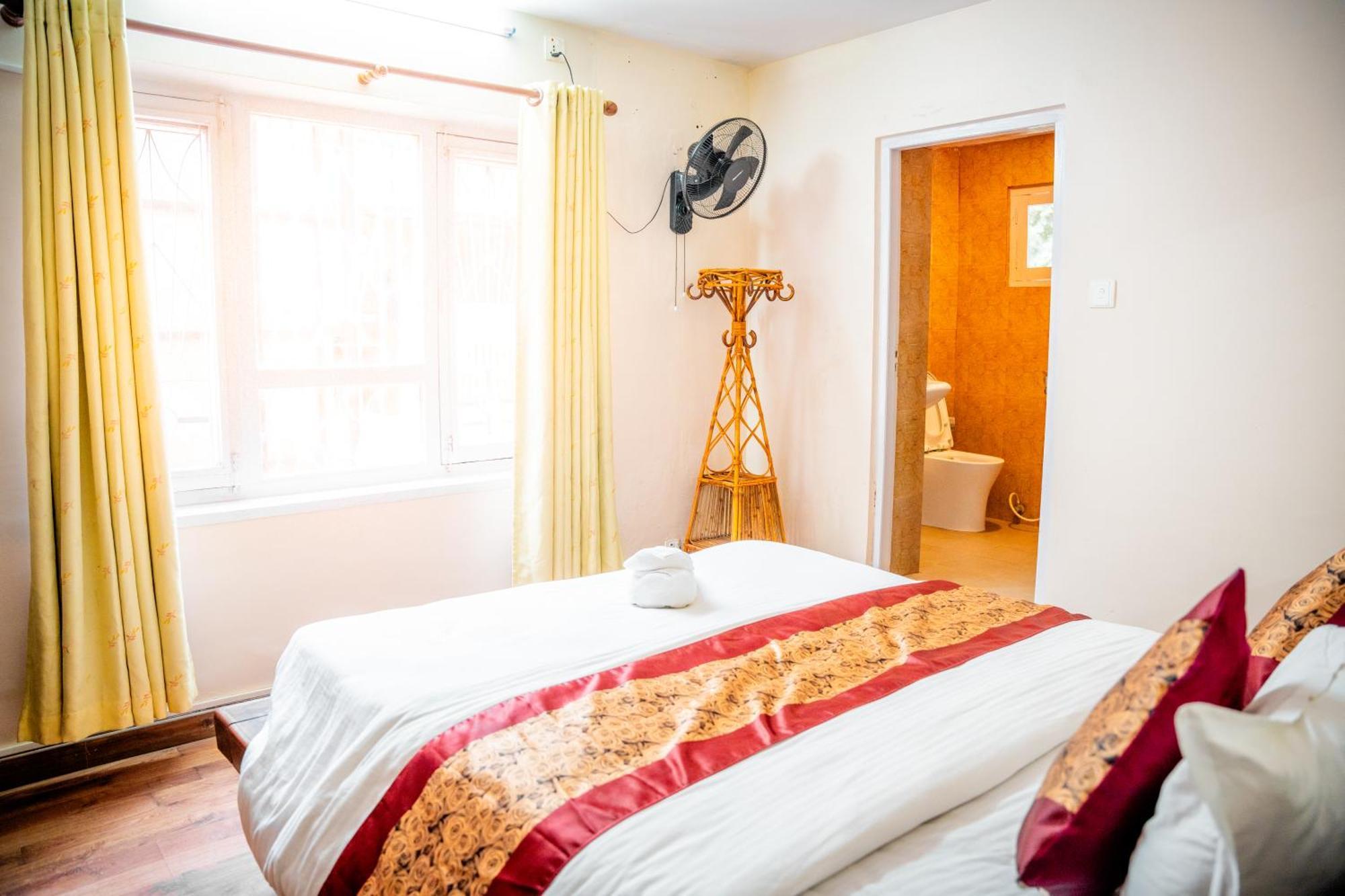 Hotel Harmony & Little Bites Bistro Jawlakhel Εξωτερικό φωτογραφία