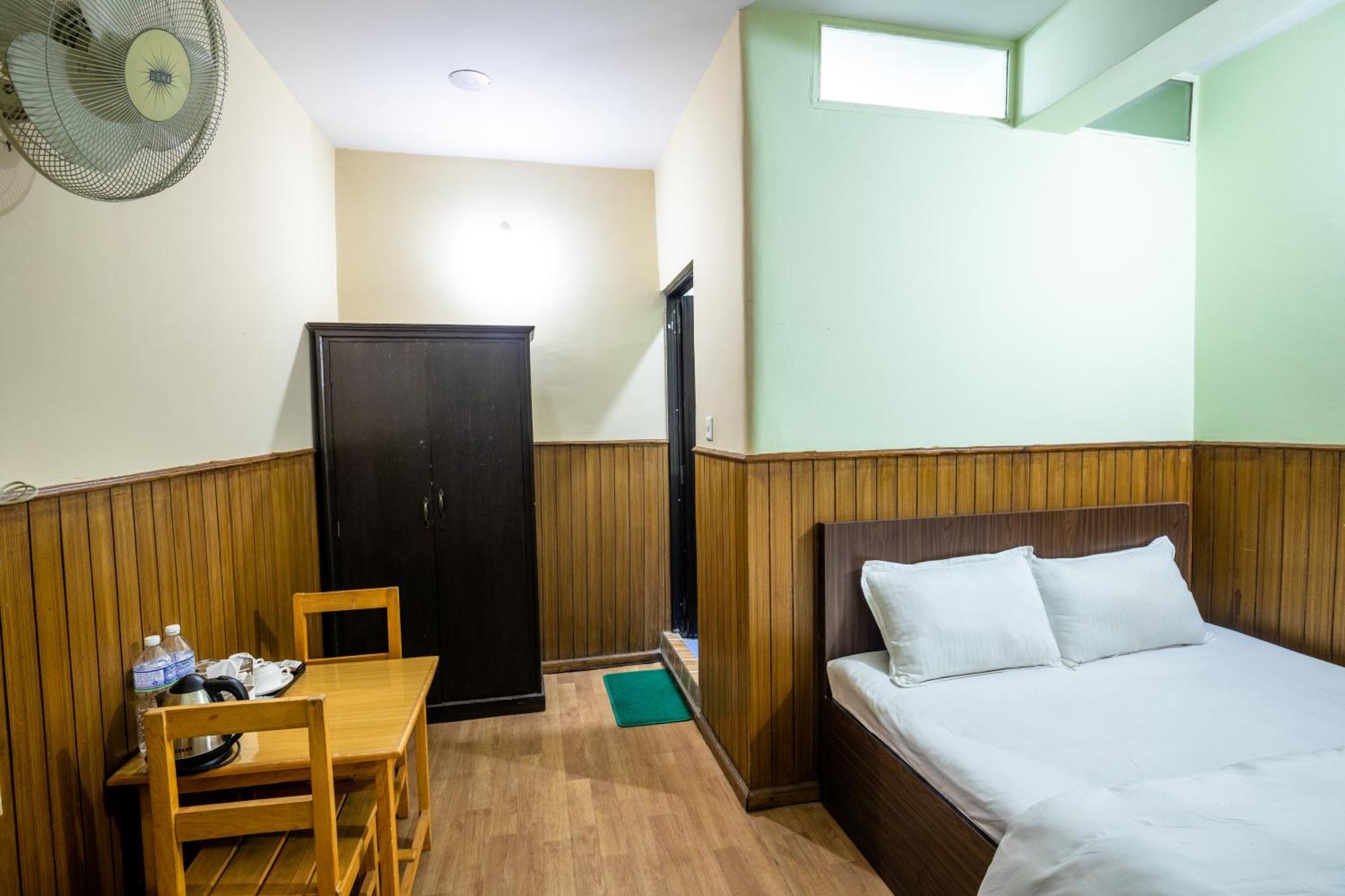 Hotel Harmony & Little Bites Bistro Jawlakhel Εξωτερικό φωτογραφία